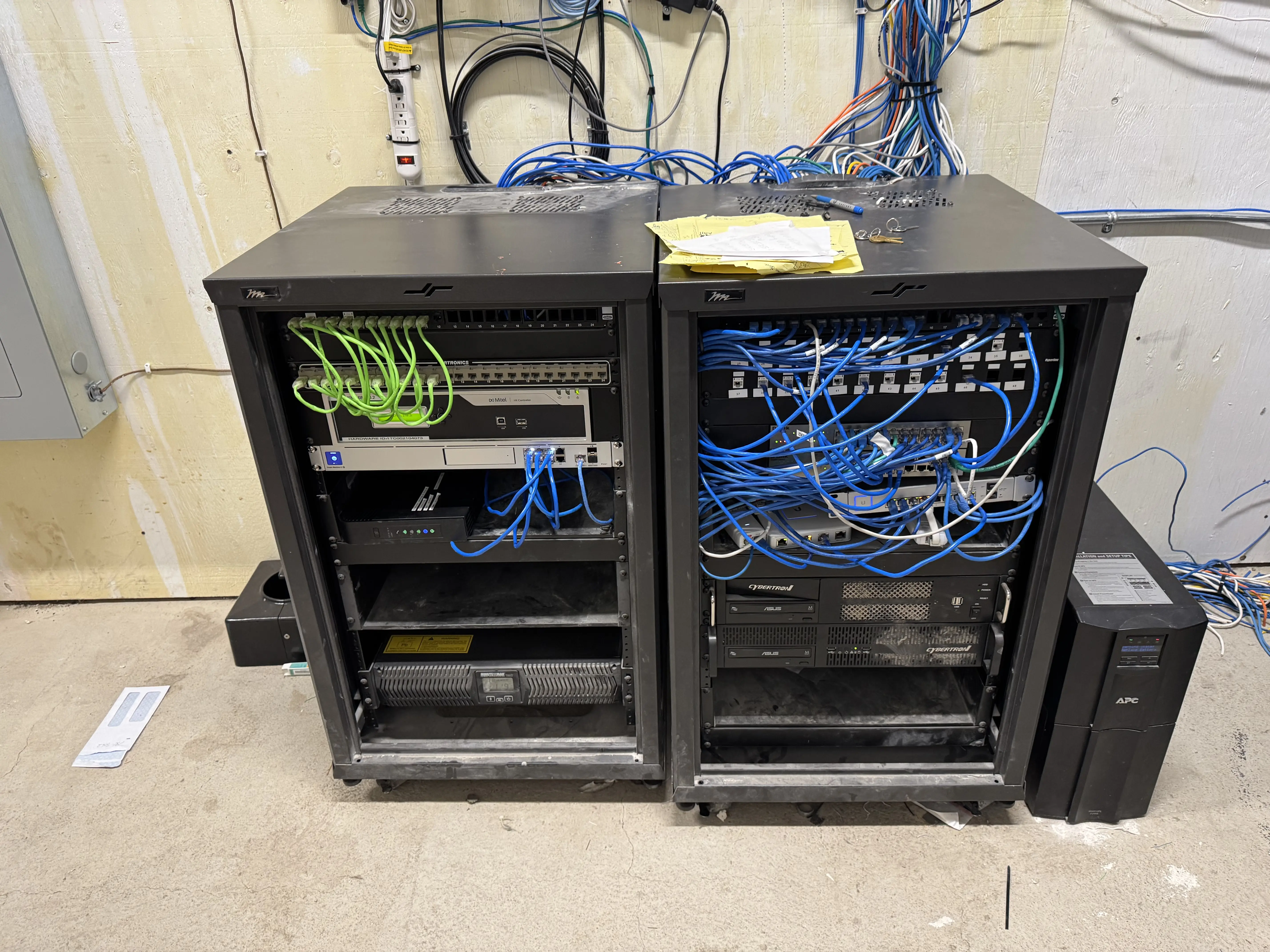 Network rack rewire and cleanup at Aspen Links