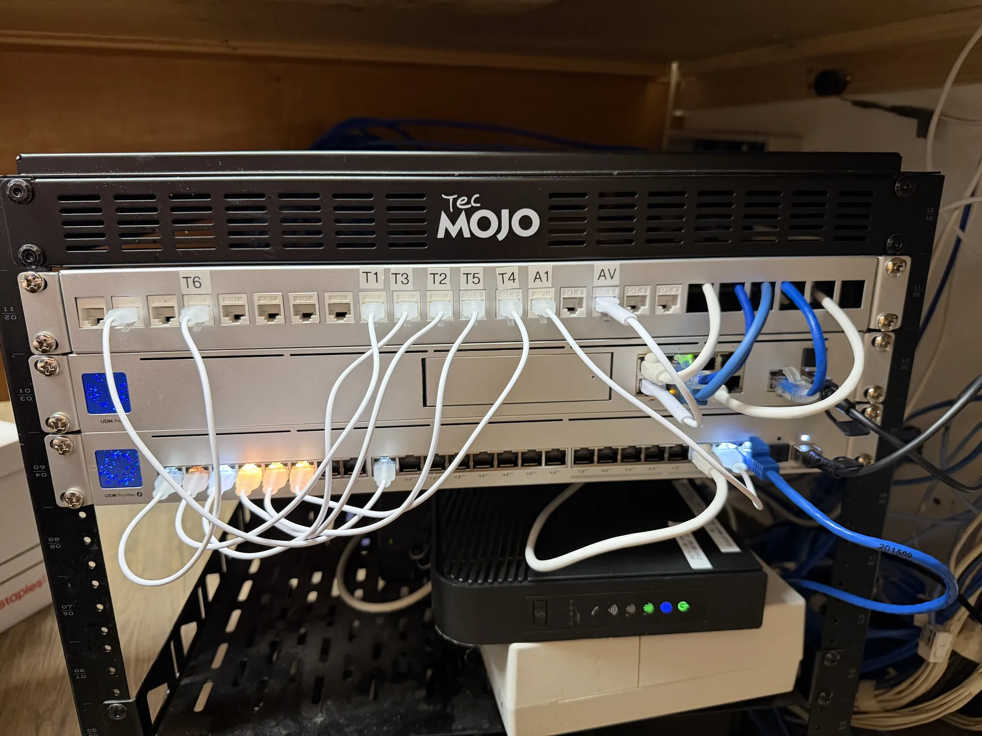 Games server, patch panel, and switch with labeled patch cables